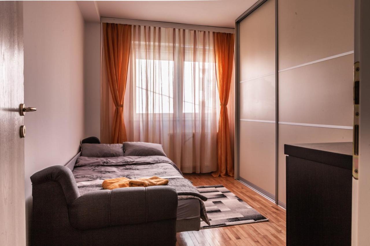 Apartman Jana บิเยลยินา ภายนอก รูปภาพ